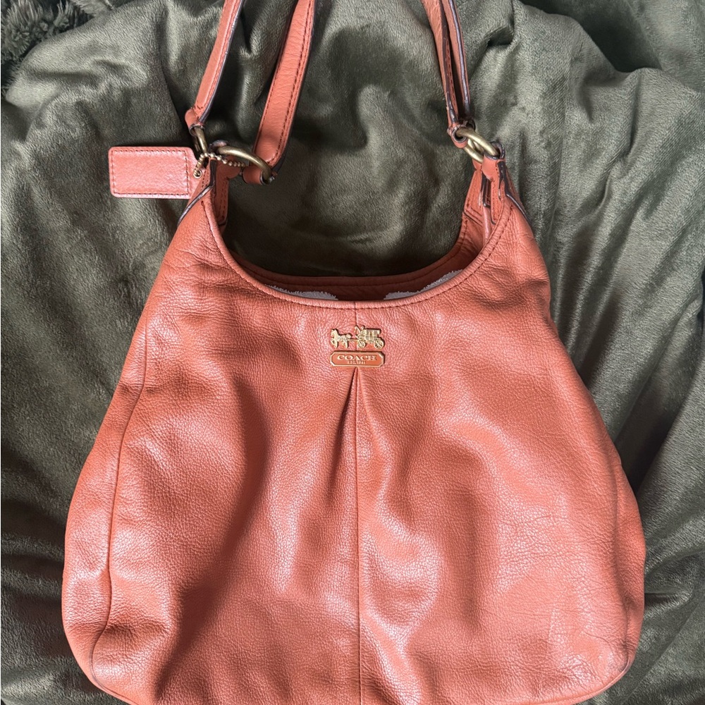Coach Women's Leather Shoulder Bag - Brown